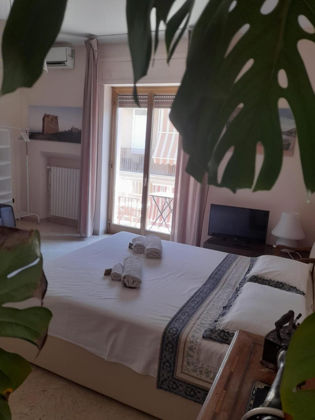 B&B Famigliare Arcadia Polignano Полиньяно-а-Маре Экстерьер фото