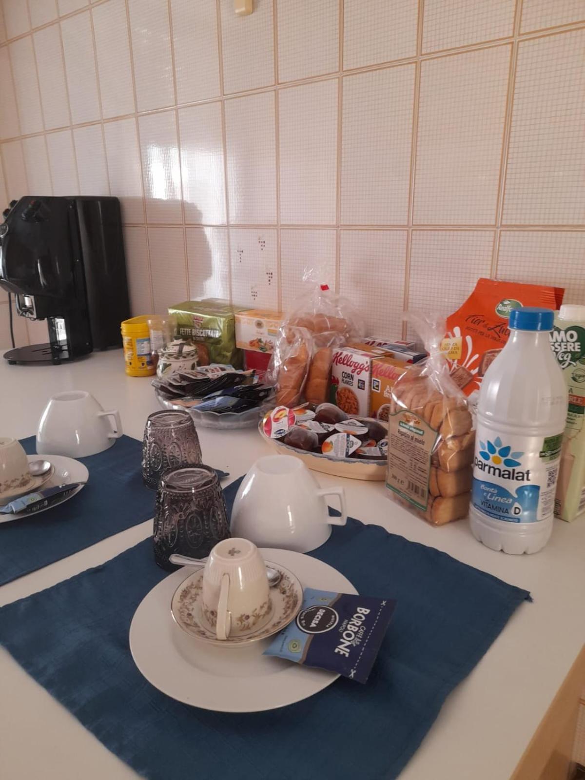 B&B Famigliare Arcadia Polignano Полиньяно-а-Маре Экстерьер фото